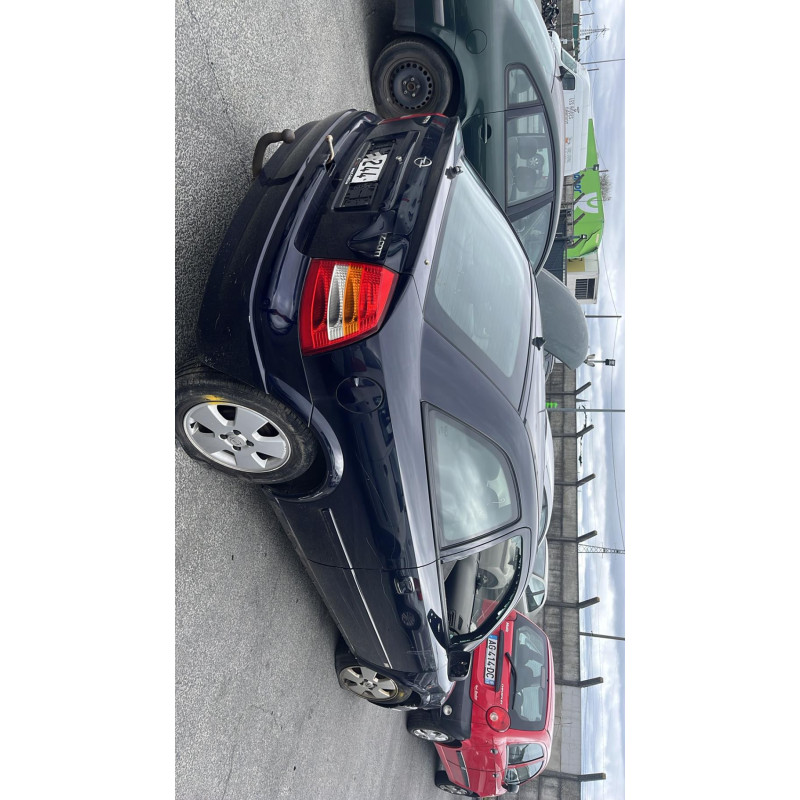 Calandre OPEL ASTRA G Photo n°16