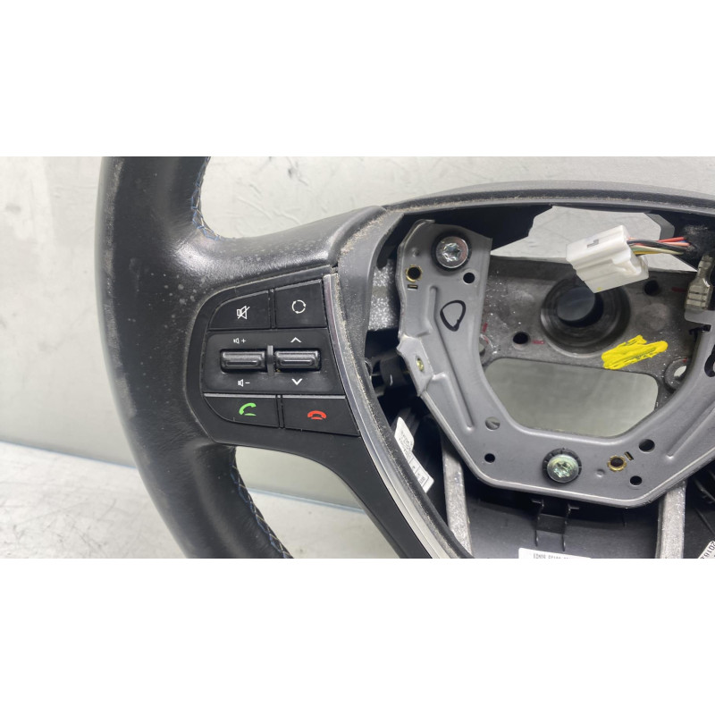 Volant HYUNDAI I 20 2 Photo n°1