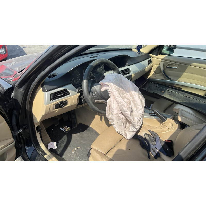 Calandre BMW SERIE 3 E91 Photo n°7