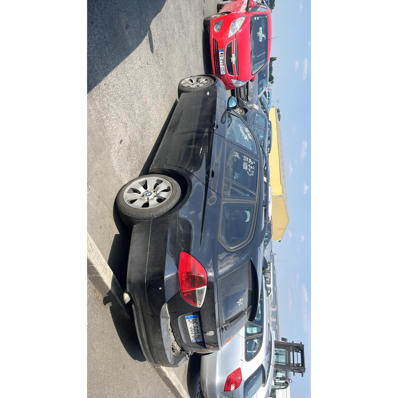Calandre BMW SERIE 3 E91 Photo n°9