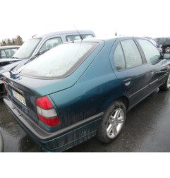 Calandre NISSAN PRIMERA 1