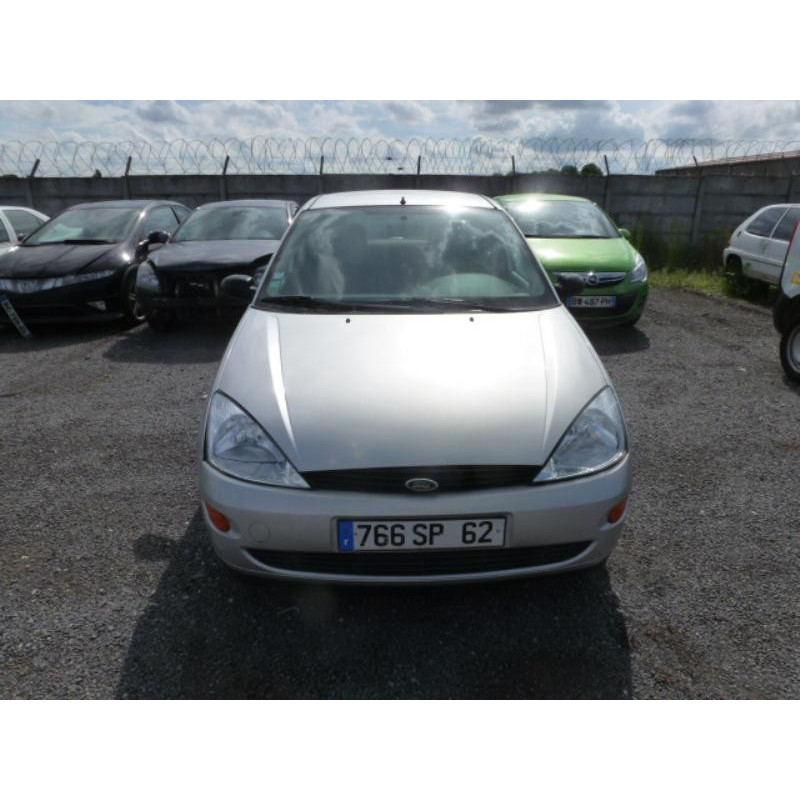 Calandre FORD FOCUS 1 Photo n°6