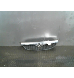 Calandre MAZDA 626 4 Photo n°1