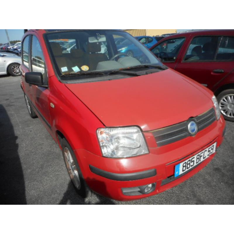 Calandre FIAT PANDA 2 Photo n°10