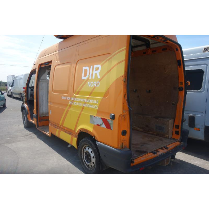 Calandre RENAULT MASTER 2 Photo n°5