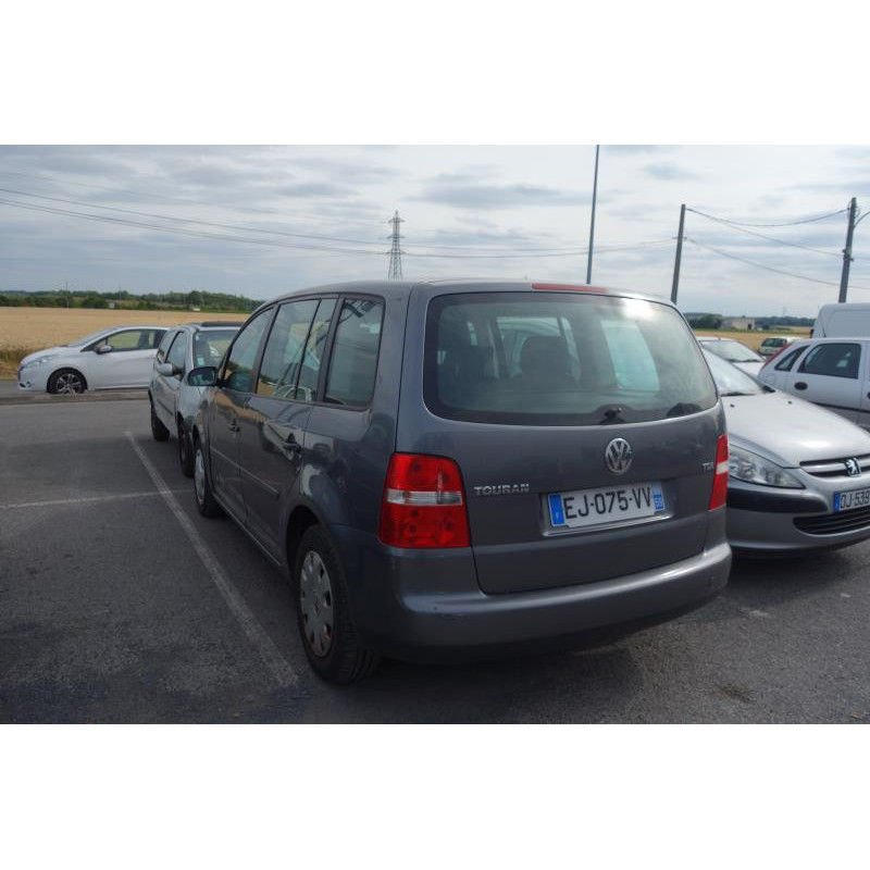 Calandre VOLKSWAGEN TOURAN 1 Photo n°5