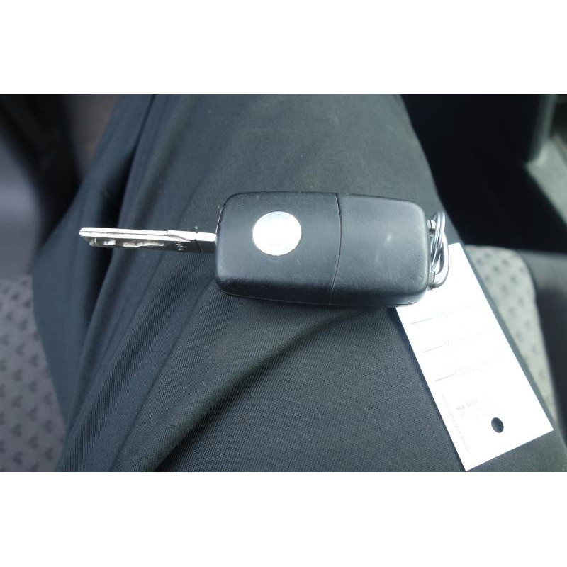 Calandre VOLKSWAGEN TOURAN 1 Photo n°9