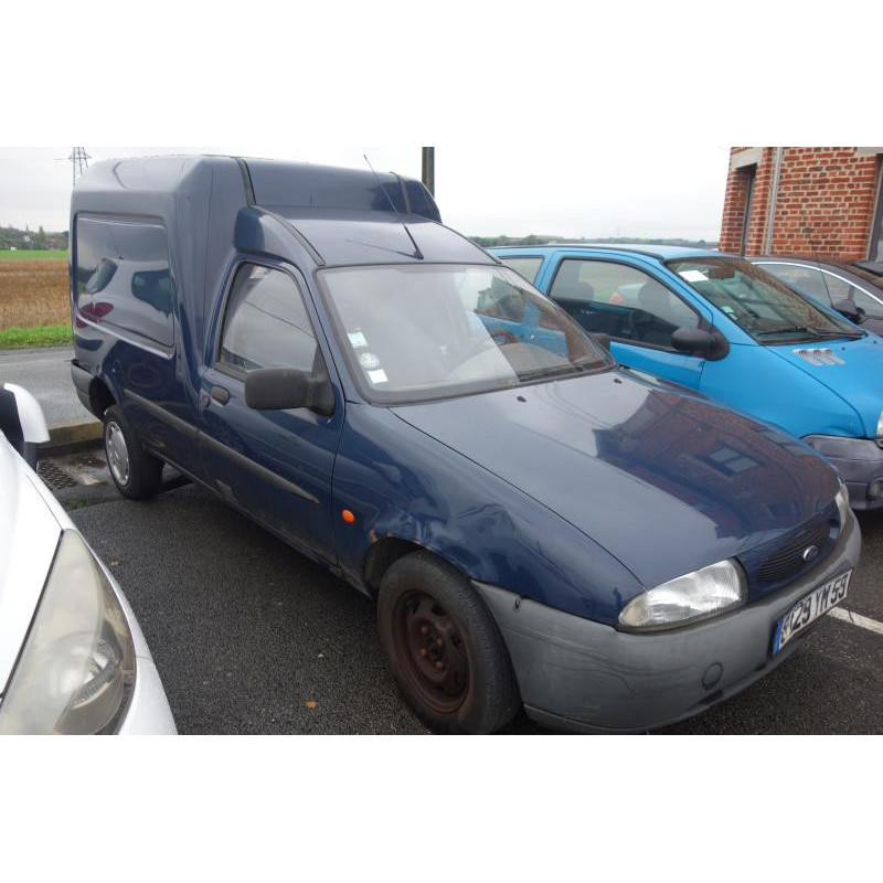 Calandre FORD COURRIER 4 Photo n°3