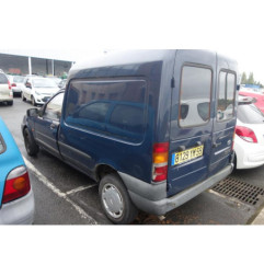 Calandre FORD COURRIER 4