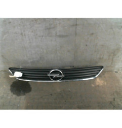 Calandre OPEL ASTRA G Photo n°1