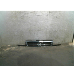Calandre OPEL ASTRA F Photo n°1