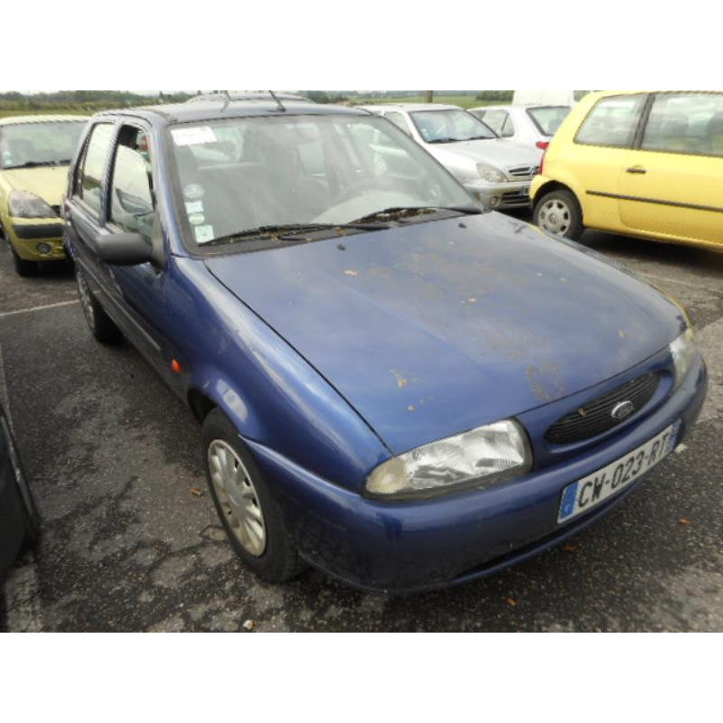 Calandre FORD FIESTA 4 Photo n°3