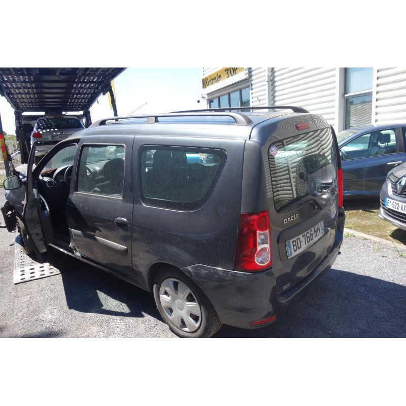 Calandre DACIA LOGAN MCV 1 Photo n°12