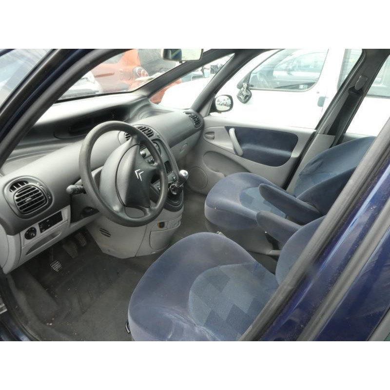 Calandre CITROEN XSARA PICASSO Photo n°11