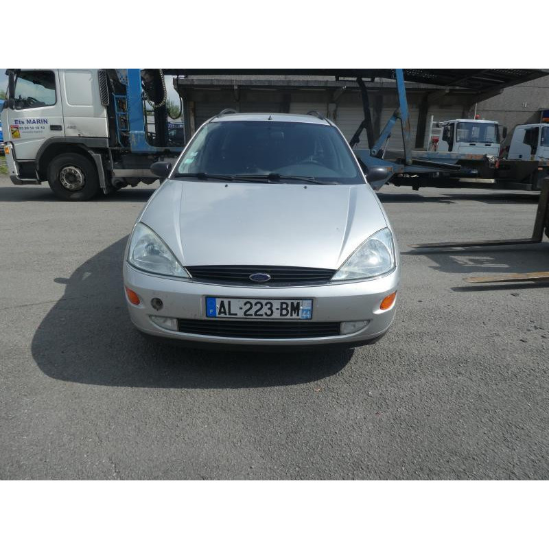 Calandre FORD FOCUS 1 Photo n°7