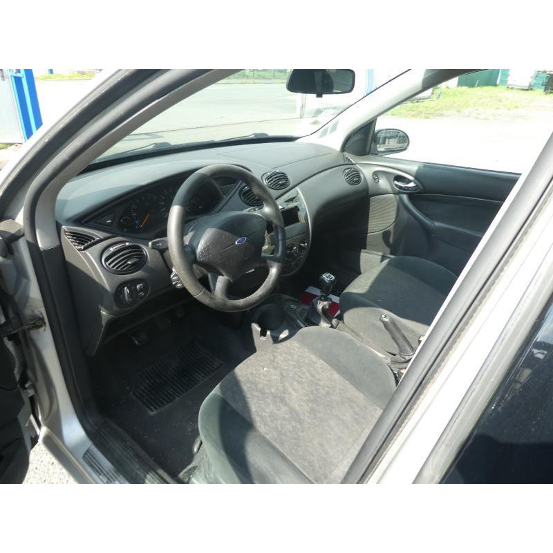 Calandre FORD FOCUS 1 Photo n°11