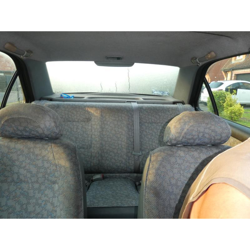 Calandre PEUGEOT 406 Photo n°6