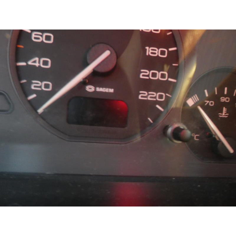 Calandre PEUGEOT 406 Photo n°7