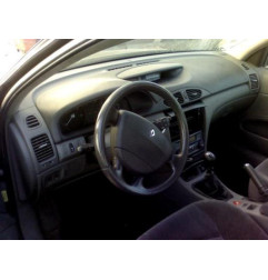Calandre RENAULT LAGUNA 2