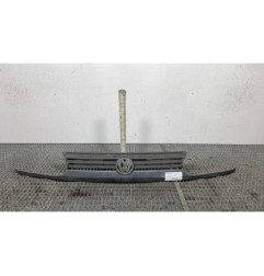 Calandre VOLKSWAGEN GOLF 3 Photo n°1
