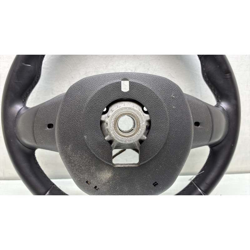Volant RENAULT SCENIC 4 Photo n°4