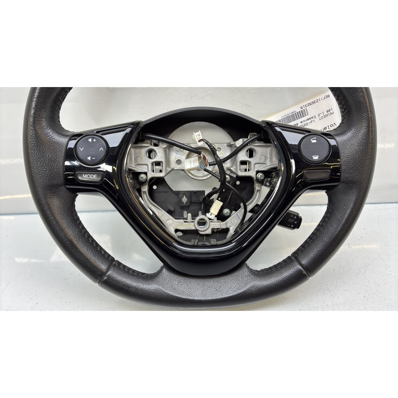 Volant PEUGEOT 108 Photo n°3