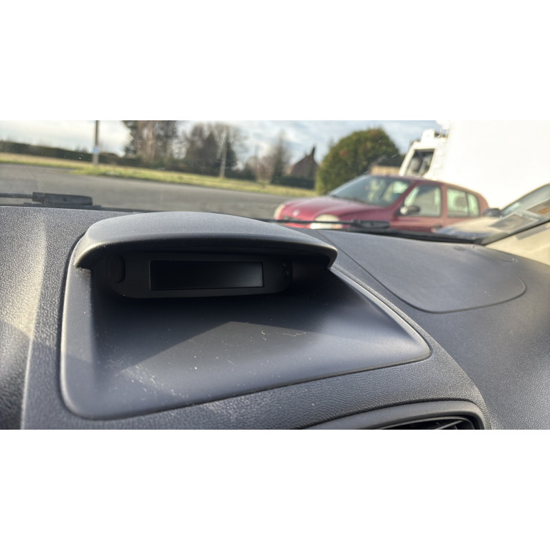 Feu arriere principal gauche (feux) RENAULT CLIO 3 Photo n°19