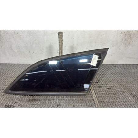 Custode arriere droit FORD MONDEO 3 Photo n°1