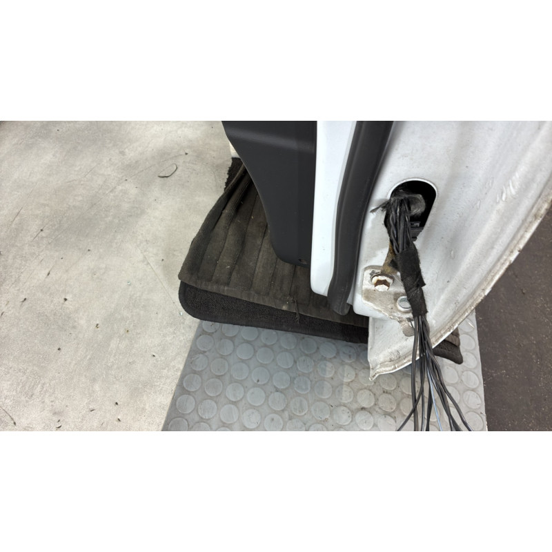 Porte avant gauche FORD MONDEO 3 Photo n°5