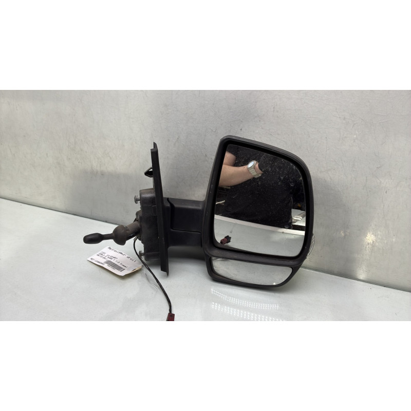 Retroviseur droit FIAT DOBLO 2 Photo n°1