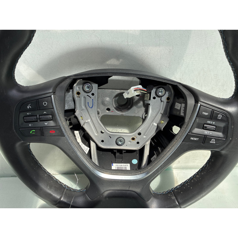 Volant HYUNDAI I 20 2 Photo n°2