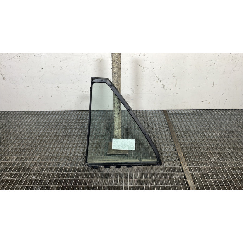 Custode arriere gauche (porte) TOYOTA AVENSIS 2 Photo n°4