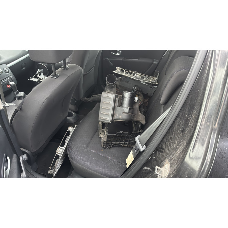 Malle/Hayon arriere RENAULT CLIO 3 Photo n°20
