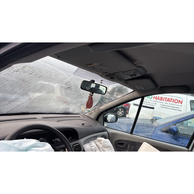 Feu arriere principal droit (feux) RENAULT SCENIC 1 Photo n°17