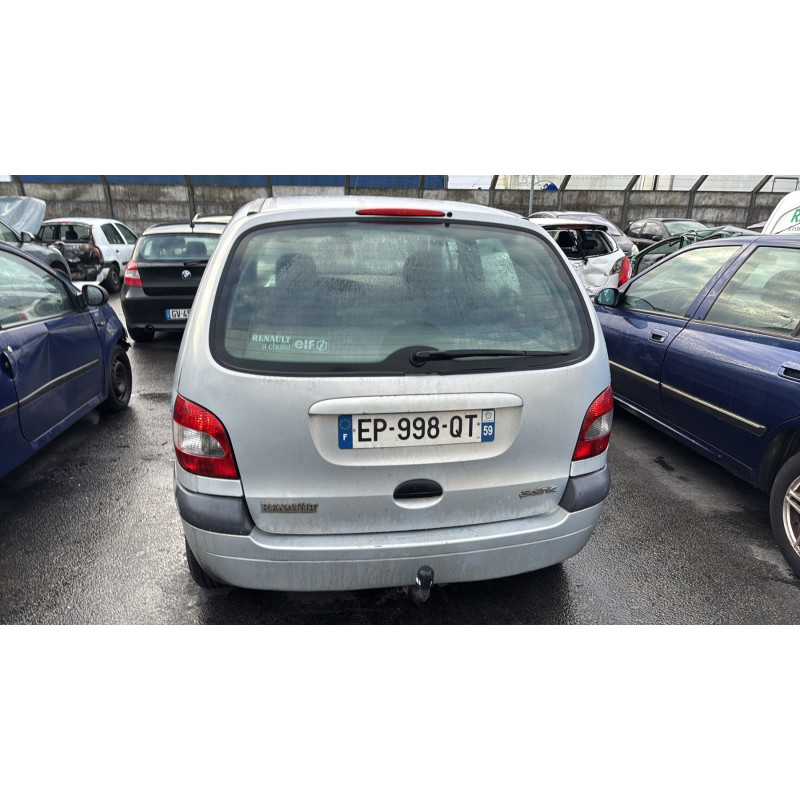 Feu arriere principal gauche (feux) RENAULT SCENIC 1 Photo n°10