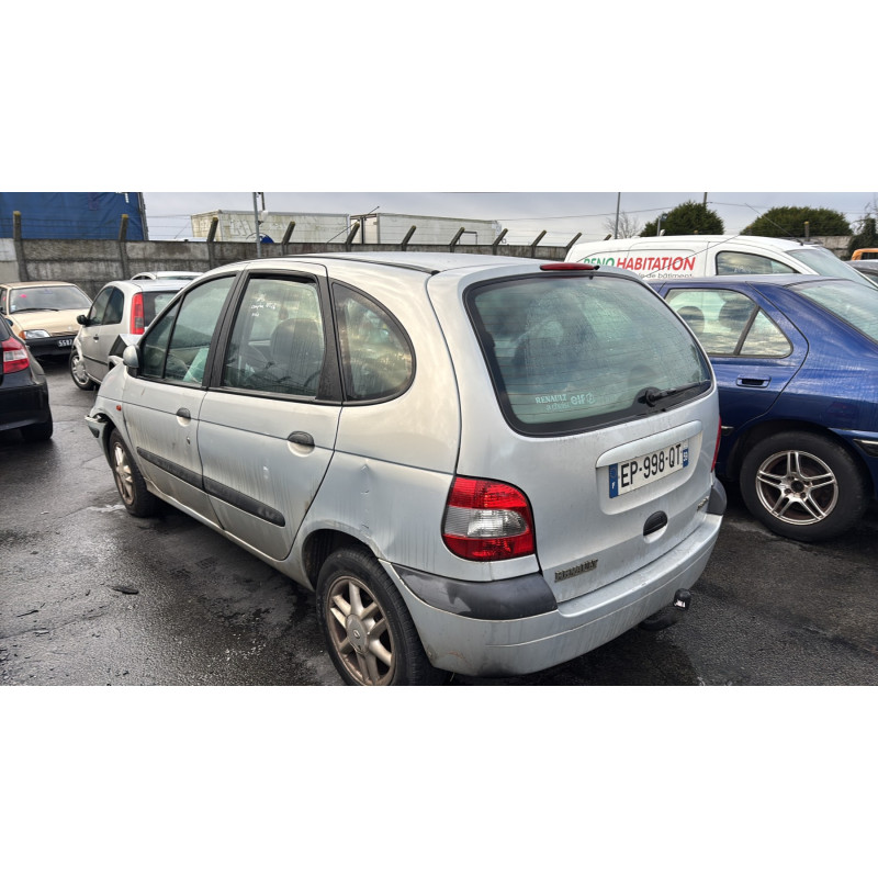 Feu arriere principal gauche (feux) RENAULT SCENIC 1 Photo n°11