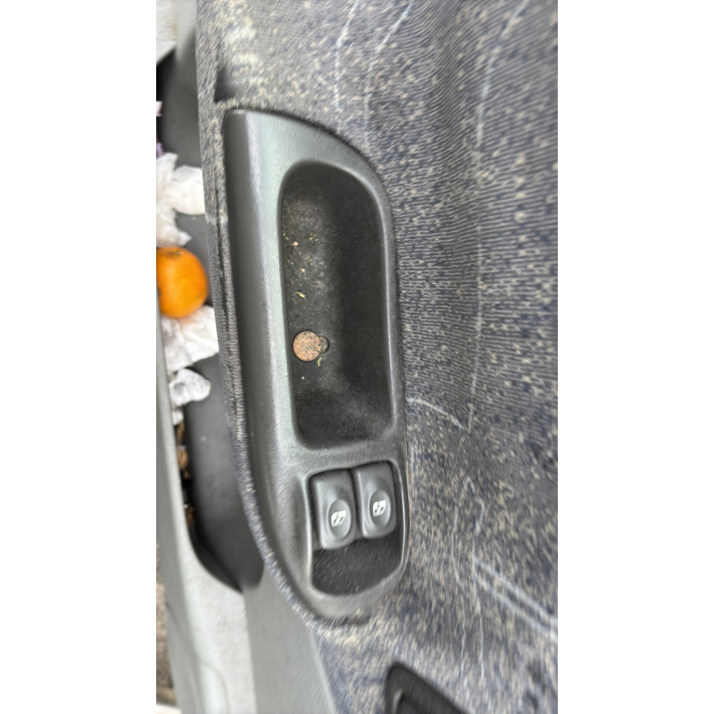 Feu arriere principal gauche (feux) RENAULT SCENIC 1 Photo n°14