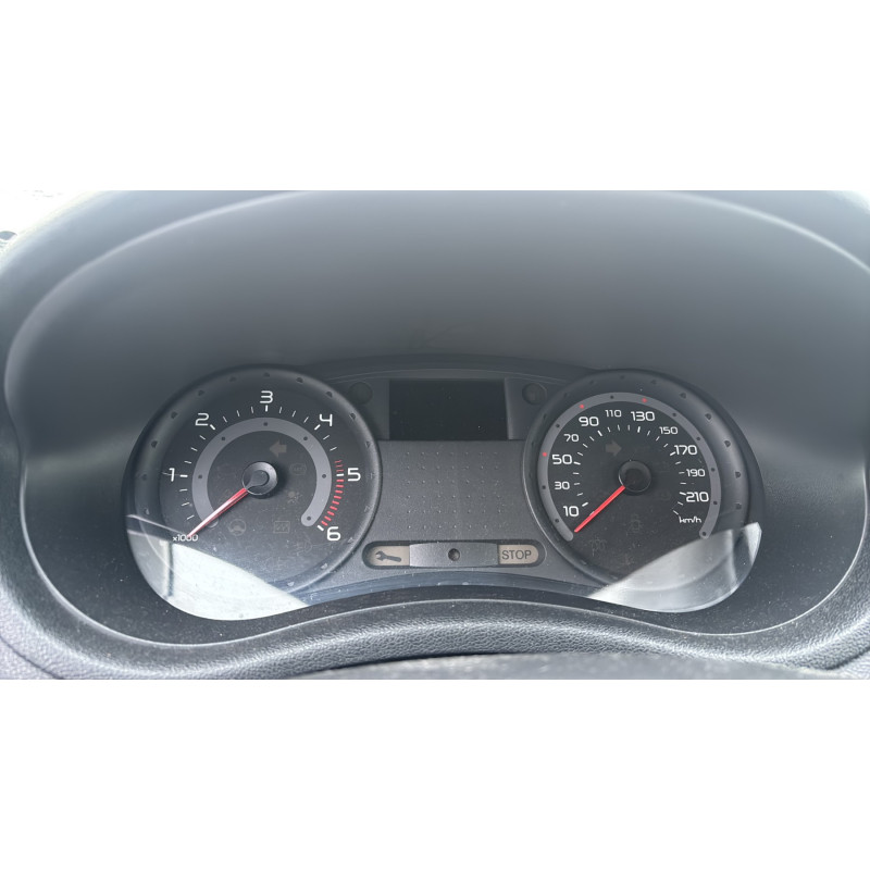 Feu arriere principal droit (feux) RENAULT CLIO 3 Photo n°18