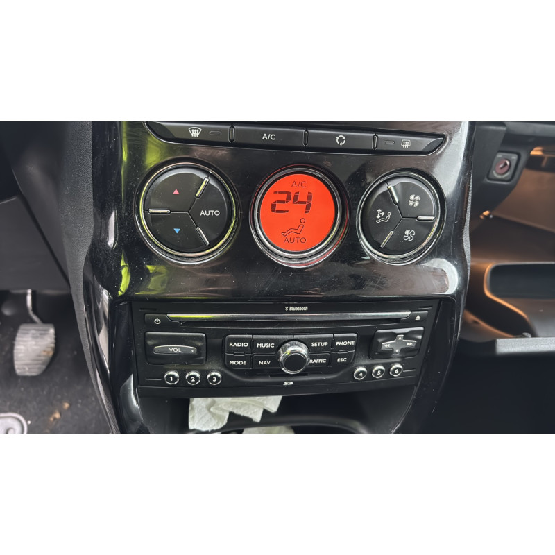 Custode avant droit (porte) CITROEN C3 2 Photo n°20
