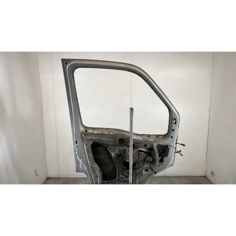 Porte avant gauche RENAULT MASTER 2 Photo n°5