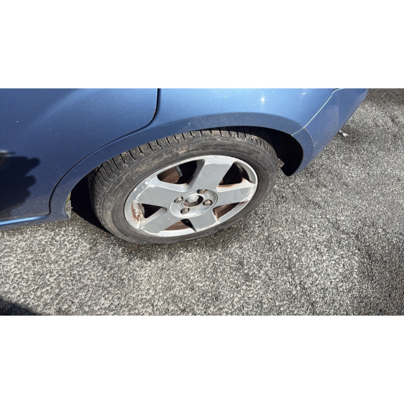 Feu arriere principal gauche (feux) FORD FIESTA 5 Photo n°14