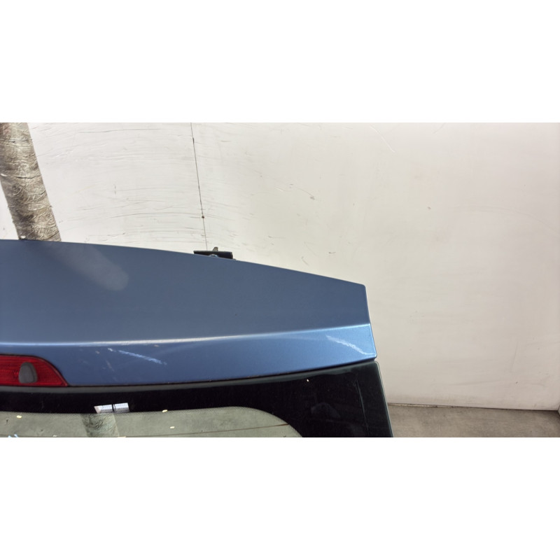 Malle/Hayon arriere FORD FIESTA 5 Photo n°3