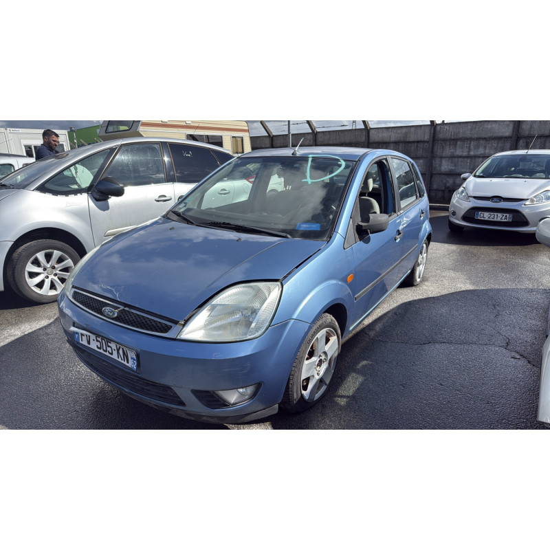 Malle/Hayon arriere FORD FIESTA 5 Photo n°7