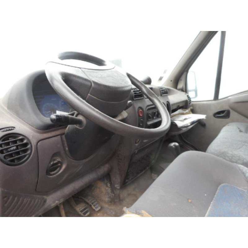 Porte avant droit RENAULT MASTER 2 Photo n°7