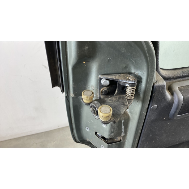 Porte laterale gauche PEUGEOT PARTNER 1 Photo n°7
