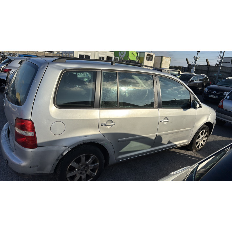 Capot VOLKSWAGEN TOURAN 1 Photo n°13