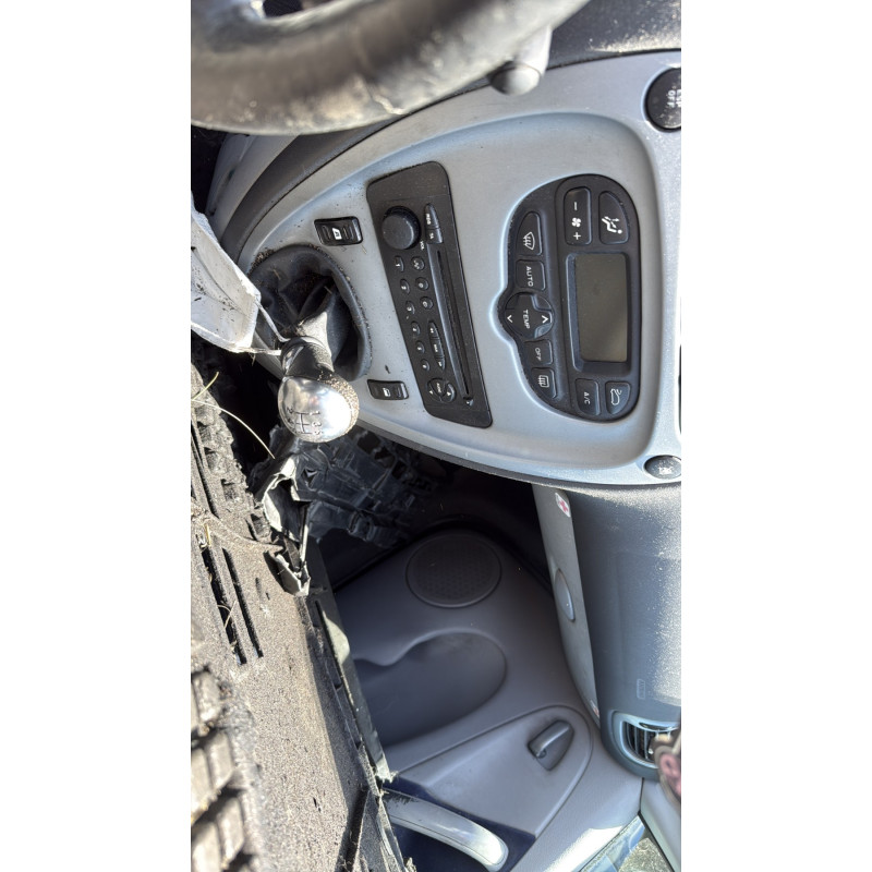 Pare choc avant CITROEN XSARA PICASSO Photo n°14