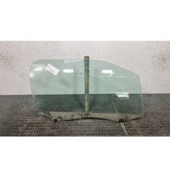 Vitre avant droit CITROEN DS3 Photo n°1
