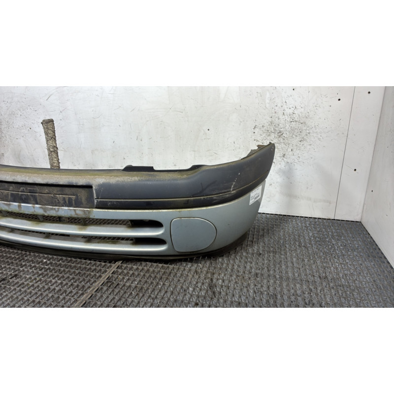 Pare choc avant RENAULT CLIO 2 Photo n°3