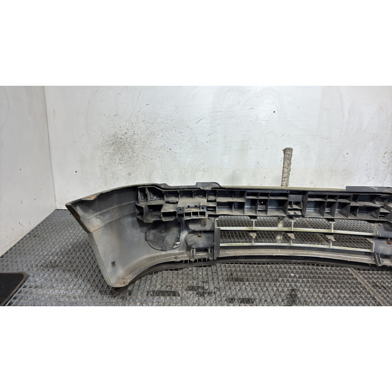Pare choc avant RENAULT CLIO 2 Photo n°6